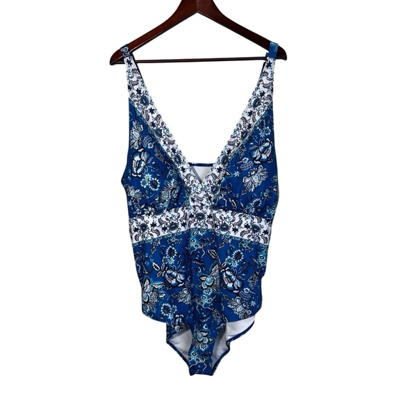 BloomChic Bandana Print Sculpt Waist Adjustable Straps One Piece Swimsuit Sz 26 - Picture 3 of 7